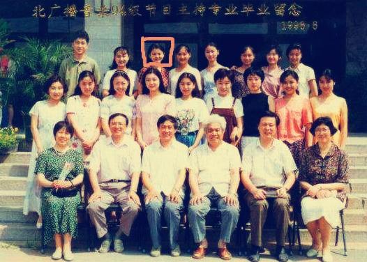 女霸总和穷小子的爱情,女霸总爱上穷小伙的爱情