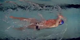 仰泳呼吸换气注意事项,仰泳换气老是呛水