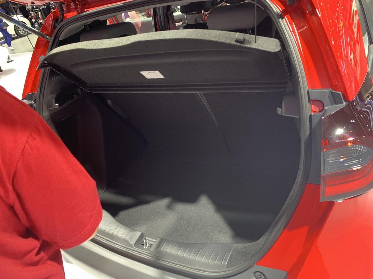 家用小款省油车型飞度需要多少钱,小型本田飞度价格和油耗