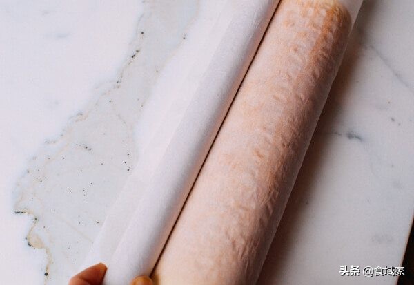 排队瑞士卷,自制瑞士卷最简单的方法