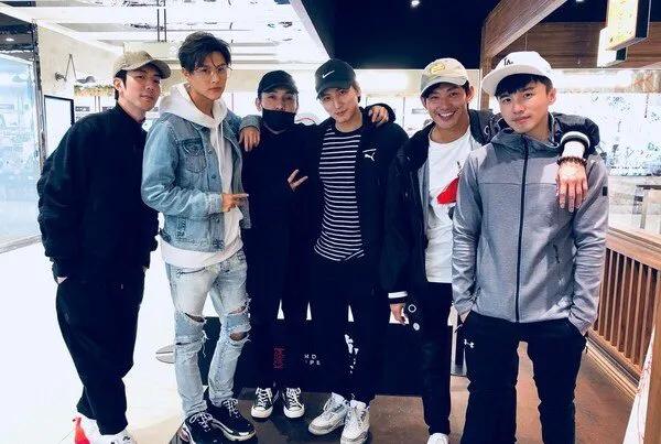 棒棒堂獒犬为什么不红,棒棒堂成员敖犬