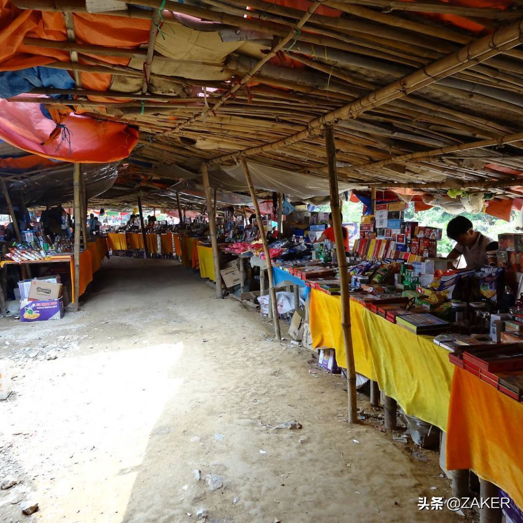 住在国境线上的人,住在国界什么体验