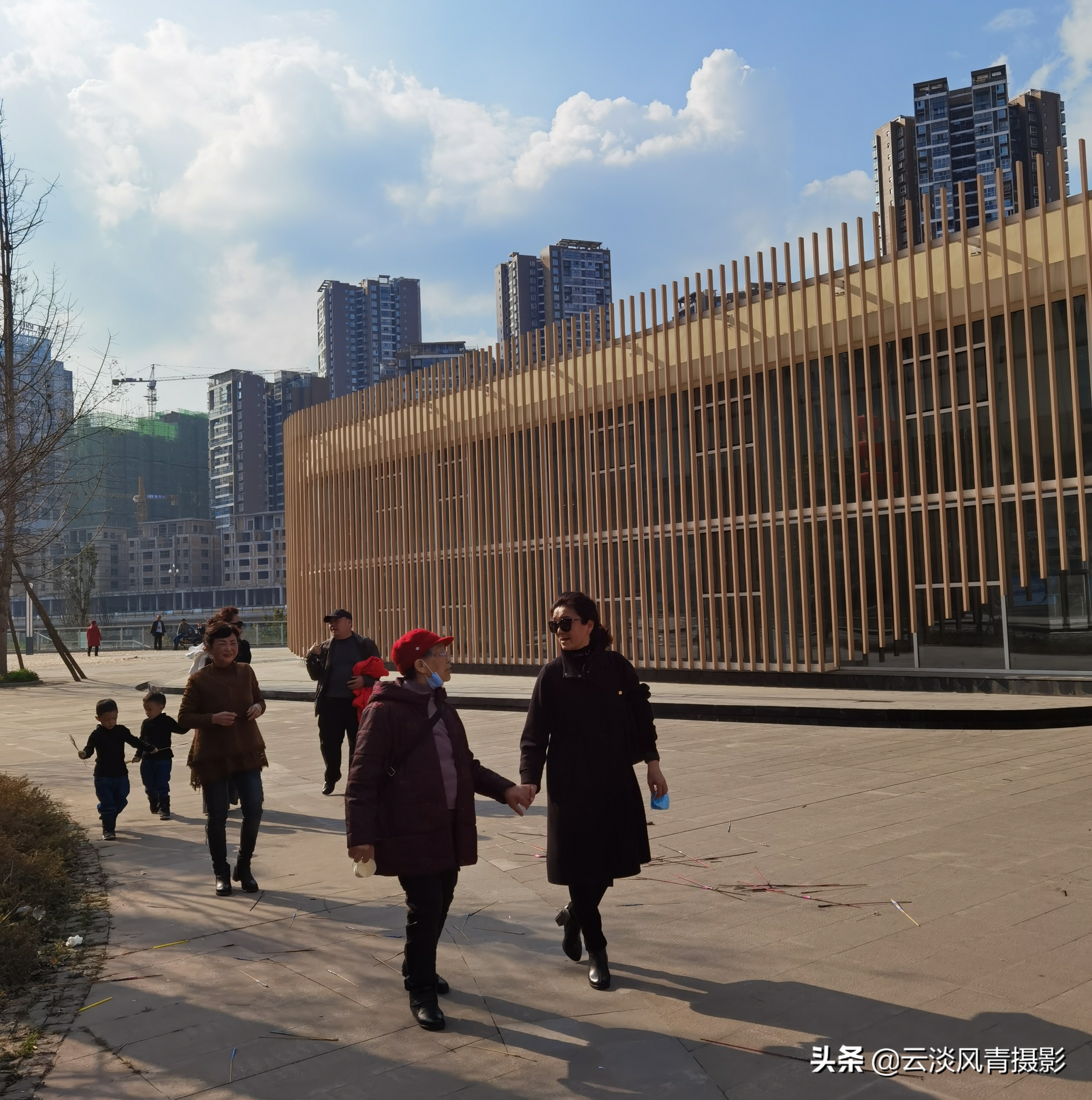 回家守孝,回家守着爸妈心情格外好