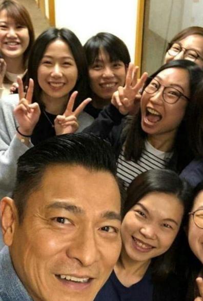 刘德华为什么那么受人推崇,刘德华业内评价