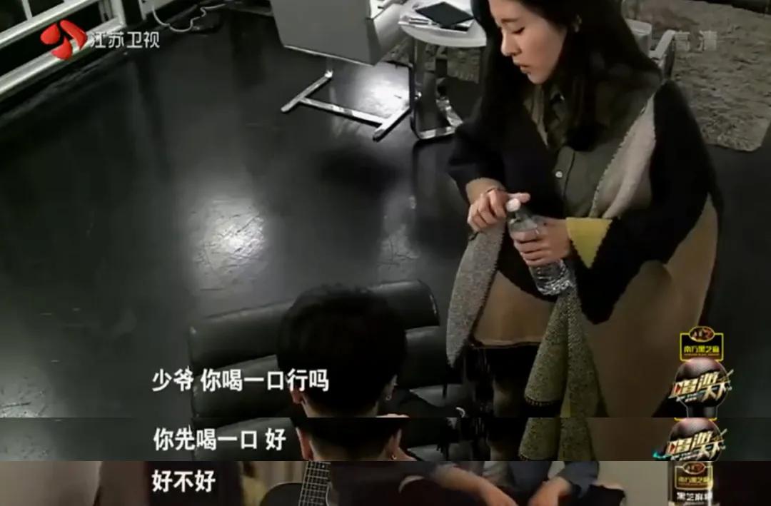 艾小羊:华晨宇非婚生女:一场完美的公关