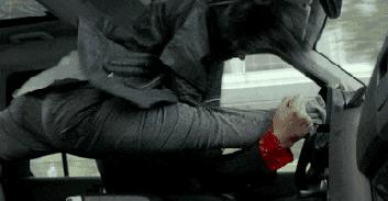 搞笑gif妹子的内心是崩溃的,搞笑gif妹子原来是个逗比