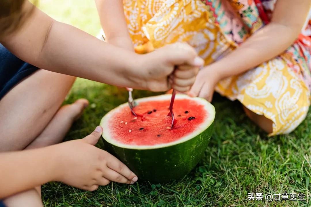 为什么减肥那么难喝口凉水都长肉,喝凉水都长肉是什么体质