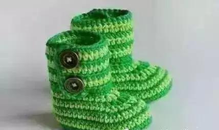 简单婴儿靴子毛线鞋,可爱款钩针宝宝鞋