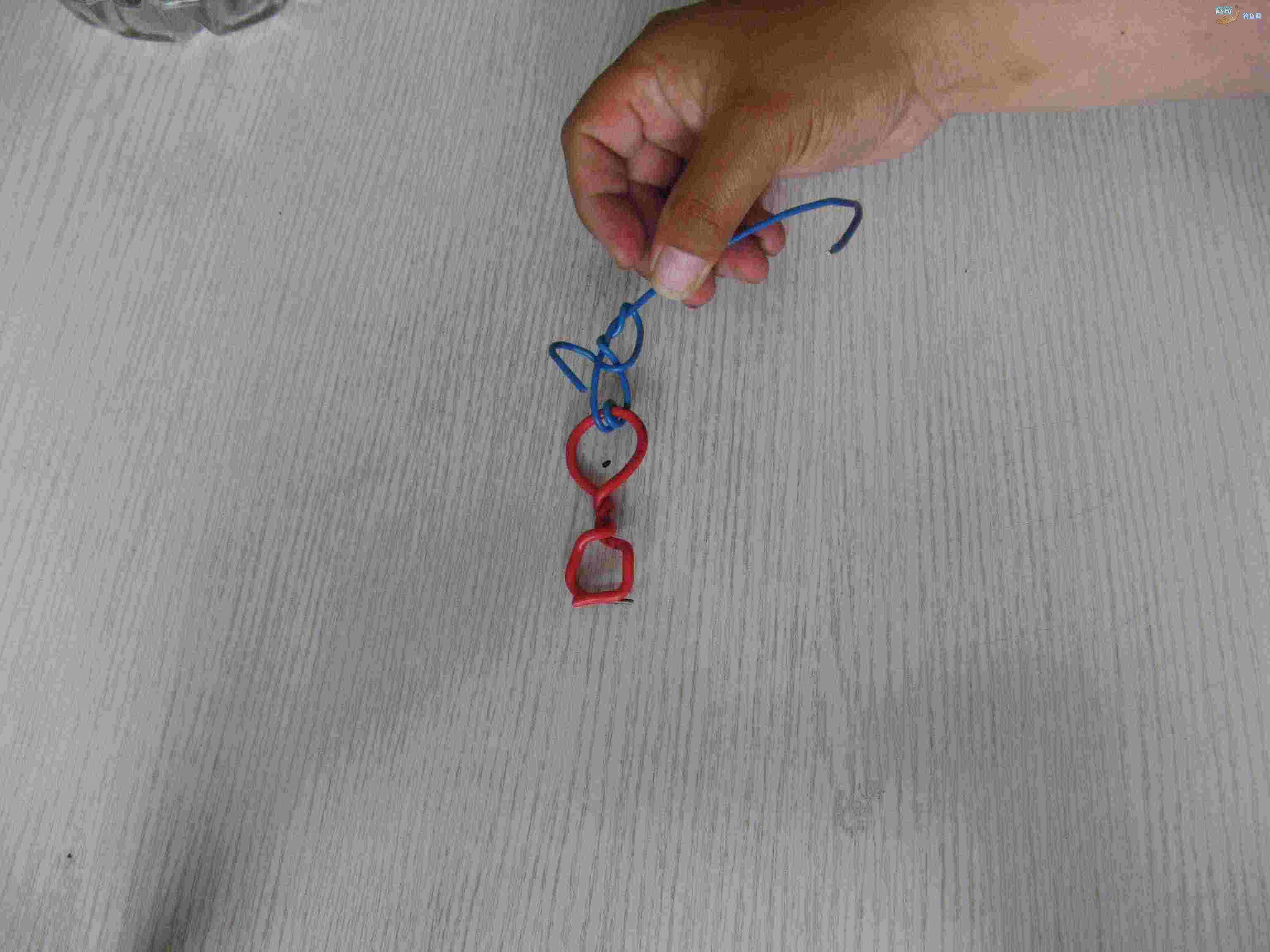 鱼竿稍和主线打结,鱼竿怎么打马蹄环