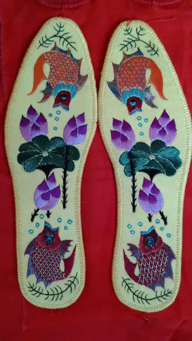 纯手工鞋垫又好学又简单又好看,简单的一针一线纯手工的鞋垫