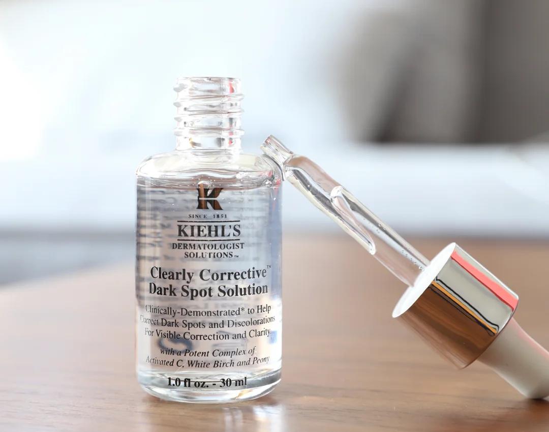 olay双小白搭配娇韵诗精华,olay淡斑精华和娇韵诗使用顺序