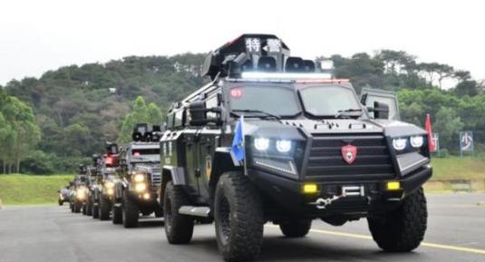 暴龙特警装甲防暴车多少钱,剑齿虎防爆车和暴龙突击车