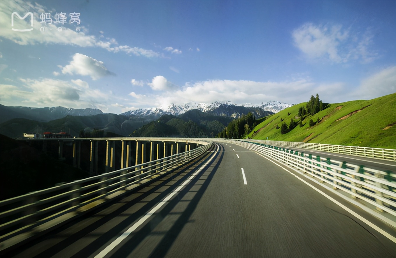 新疆疆内旅行攻略学生,川进疆出自驾游攻略