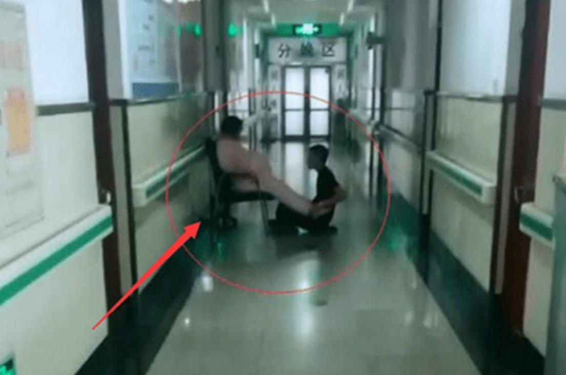 妻子临产路上丈夫做法大快人心,妻子开宫口疼怎么开导