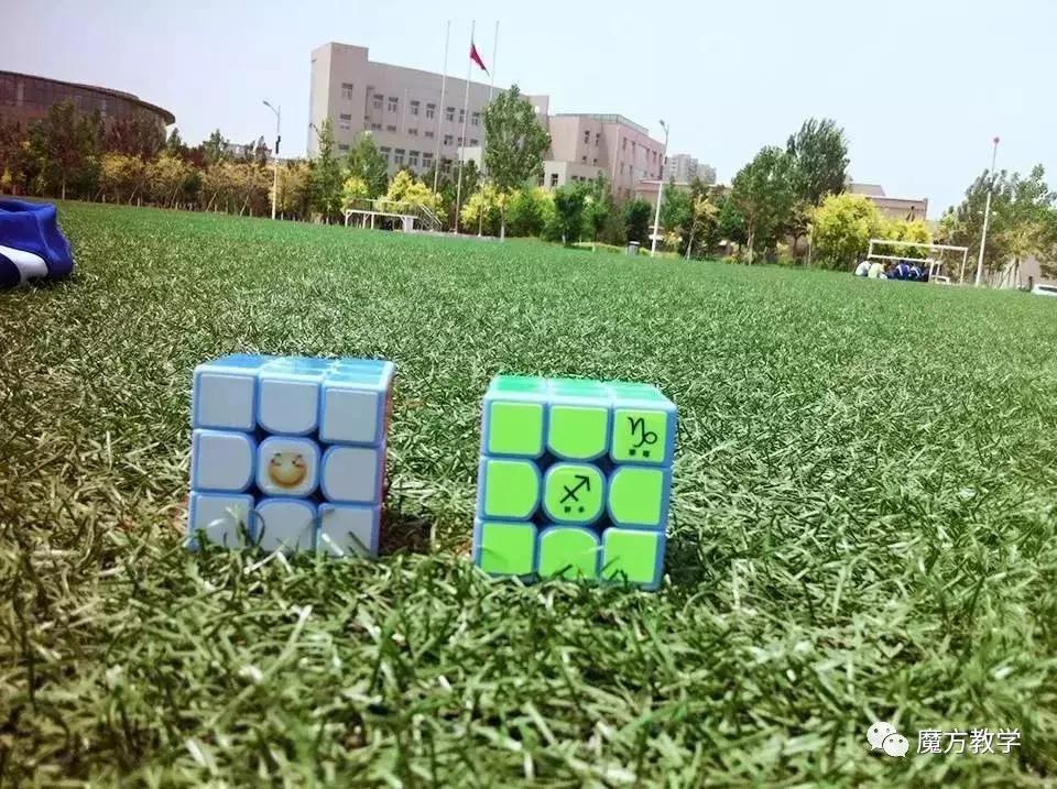 魔方40秒快速复原教程,三阶魔方还原方法40秒口诀