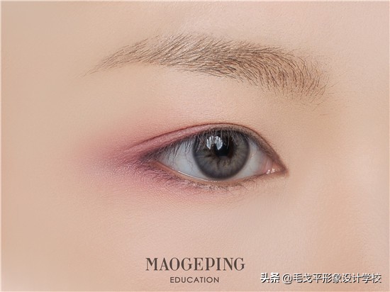 清爽时尚造型气场翻倍有点新奇,潮流有范活力感满满造型感