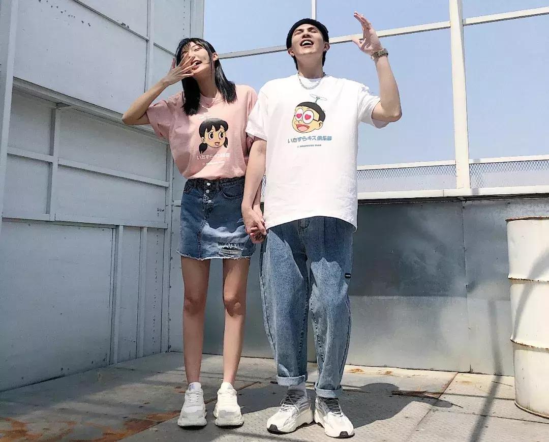 情侣装怎么撒狗粮,秀恩爱高阶技巧情侣装你得这样穿