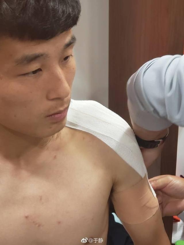 武磊左肩伤势,武磊伤情