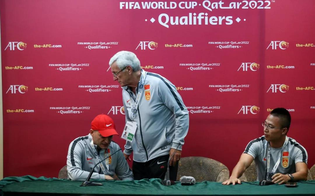 说实话，真的别让土帅来带国足！隐约觉得有些坑还没走完