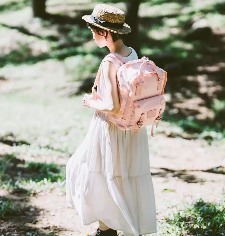 今年流行的出行包包,出门旅行包流行什么包包