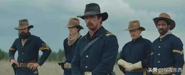 他差点成为杰克船长的女婿，95后天才演员的恋爱为何如此甜蜜？