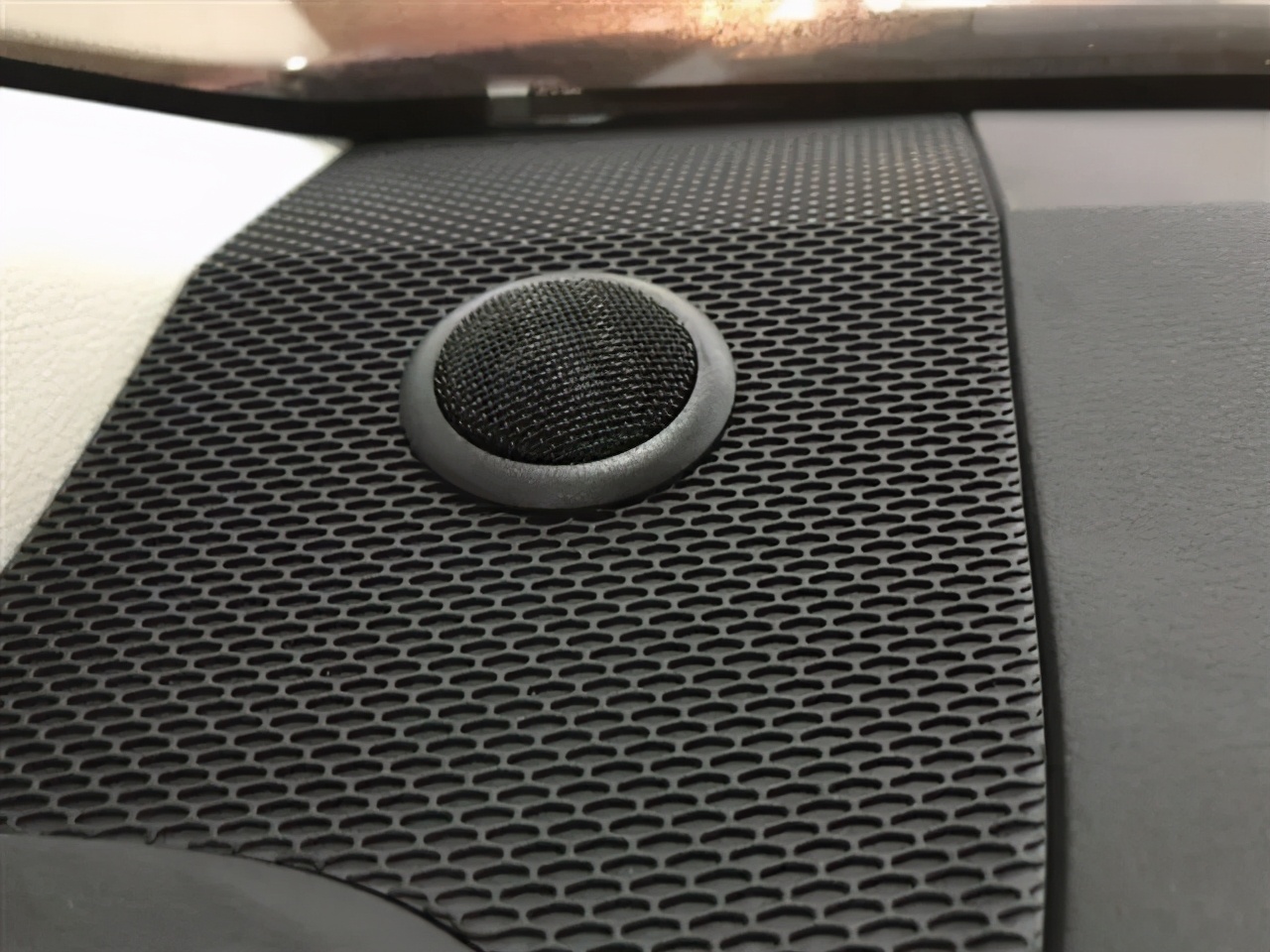 丰田卡罗拉音响改装案例,卡罗拉1.6汽车音响改装