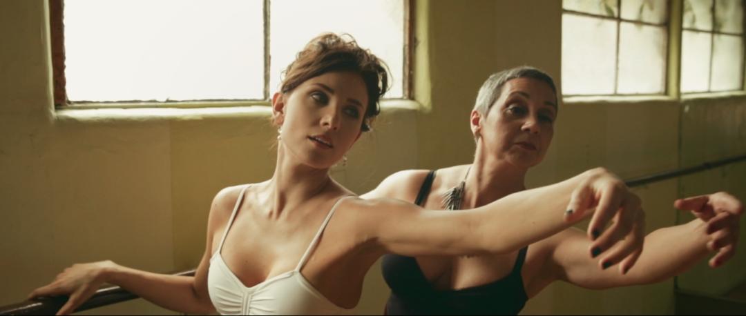 因爱成“神”或是为爱着“魔”,差别只在一念间