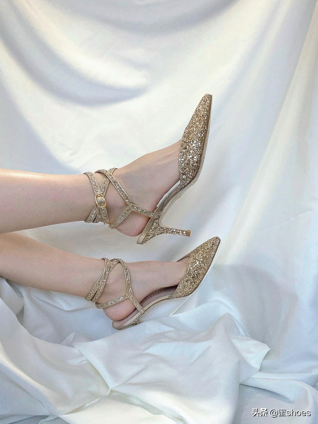 杨幂穿什么鞋子最好看,十一假期穿什么