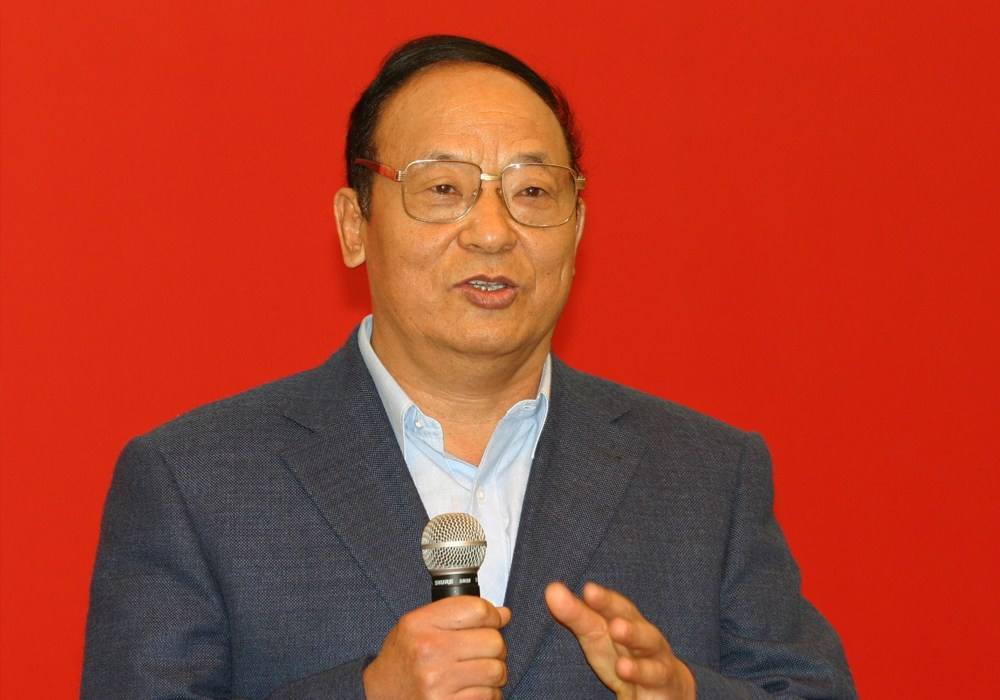 中国鞋王干翻耐克,中国鞋王安踏李宁