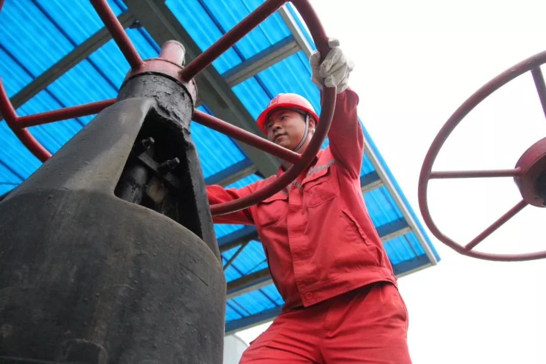 江苏油田的基本概况,华东油田和江苏油田