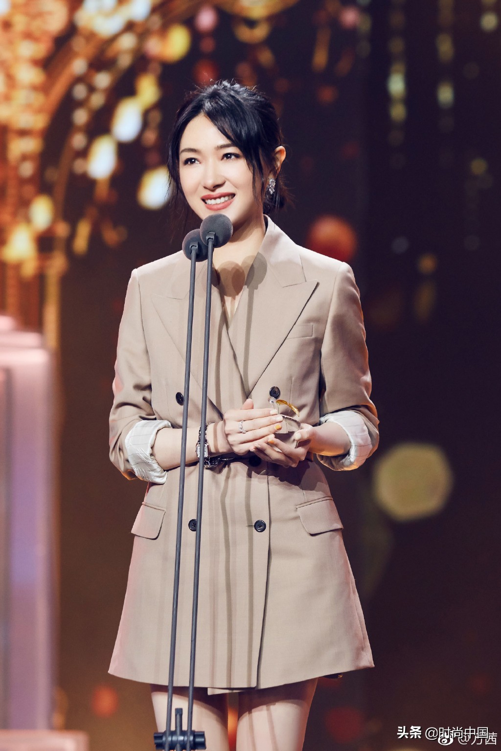 乘风破浪的姐姐同款手表,乘风破浪的姐姐张柏芝戴的手表