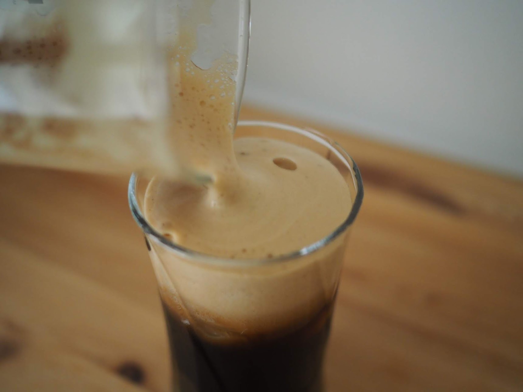 高颜值咖啡在家轻松自制,便携式氮气咖啡咋做