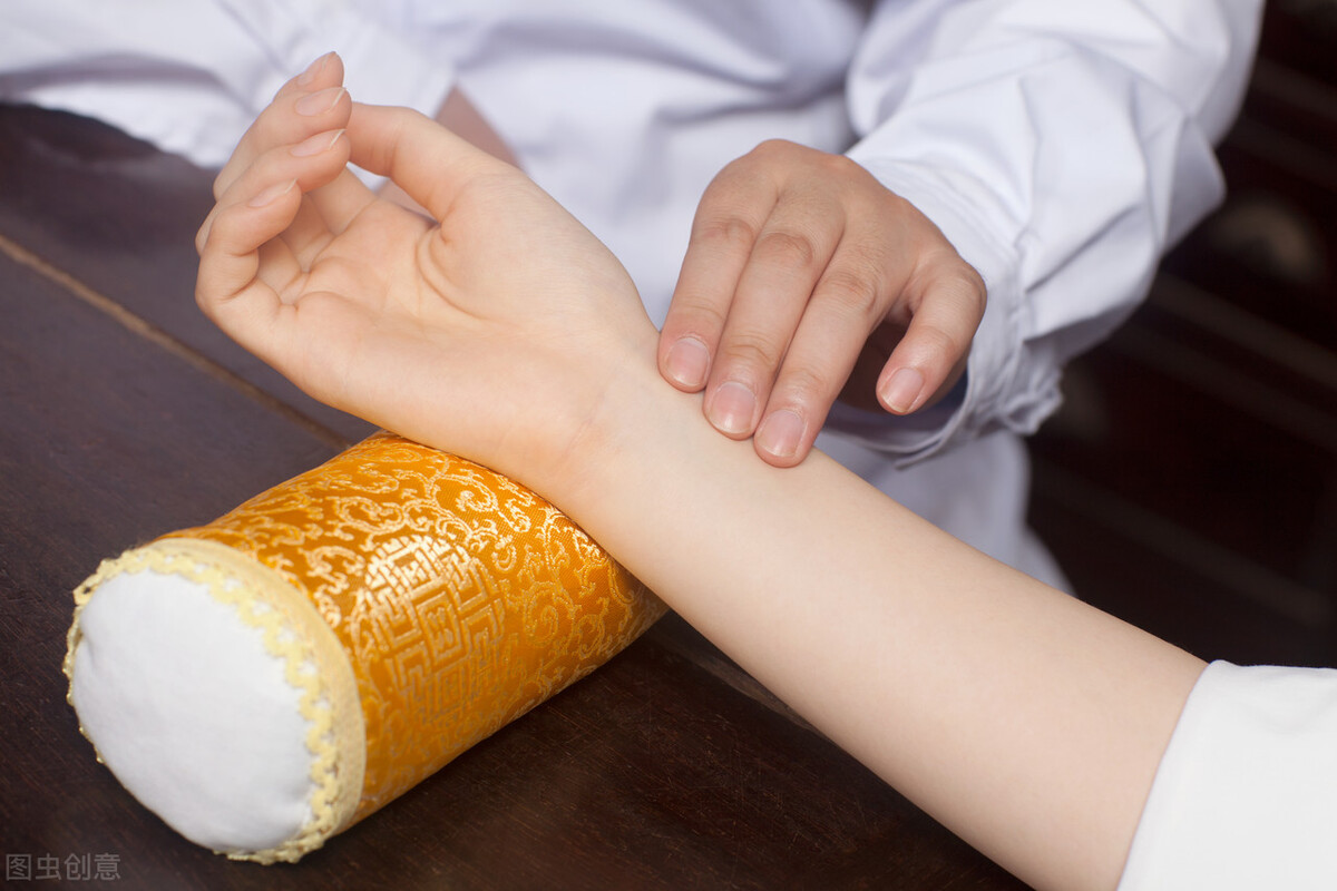 胃里长息肉切了就好了吗,为啥一年胃就长十个息肉