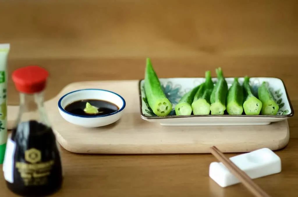 啊,我把“鼻涕”吃下去了,真呛