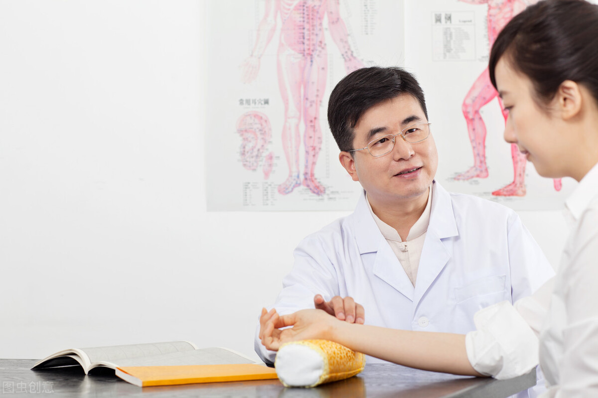 中医认为抑郁症是什么原因引起的,中医治疗抑郁症可以彻底治愈吗