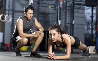 身边那么多人爱上了健身，为什么体育用品店却没人光顾