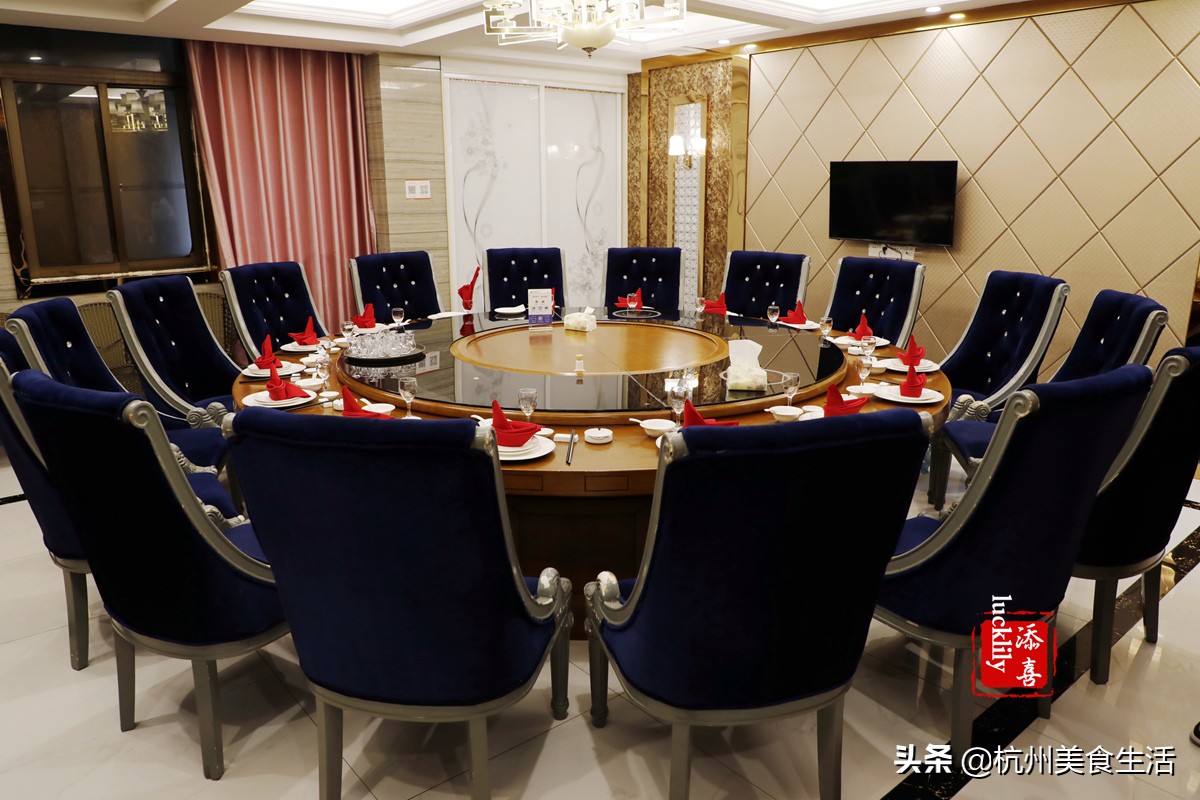 镇江美食三茅宫地锅鸡,镇江美食推荐锅盖面