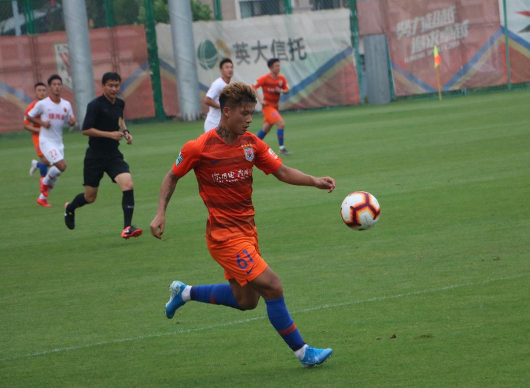 鲁能首发名单李霄鹏,李霄鹏谈鲁能转会