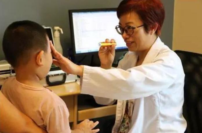 儿童科普石灰遇到水会怎样,孩子误食生石灰多久会有影响