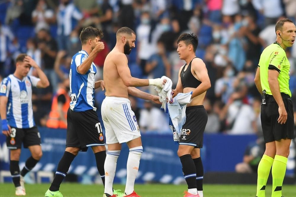 越南足球赢了中国国足后有多高兴,赢了国足越南人有多高兴