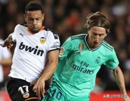 皇马战胜巴萨终结梦三王朝,9分钟3球巴萨上演惊天逆转