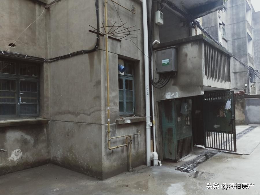 拍卖成功！浙江省嘉兴市东升路三秀弄8号105室，成交价904,000元