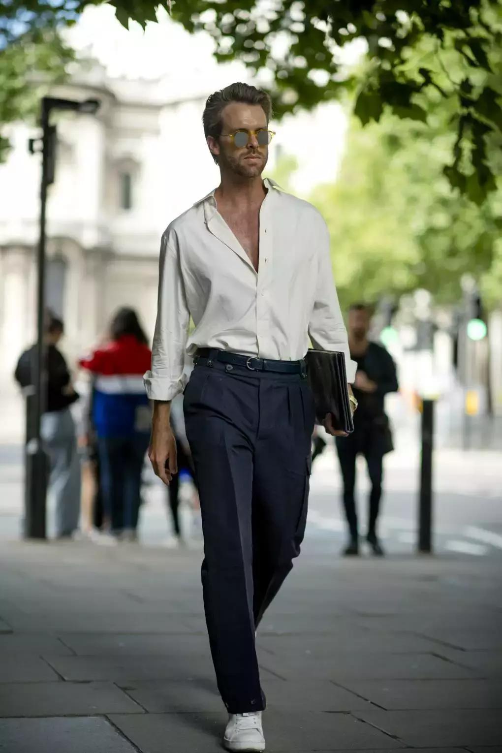 男人穿好腰带,会穿衣服的男人运气都不会太差