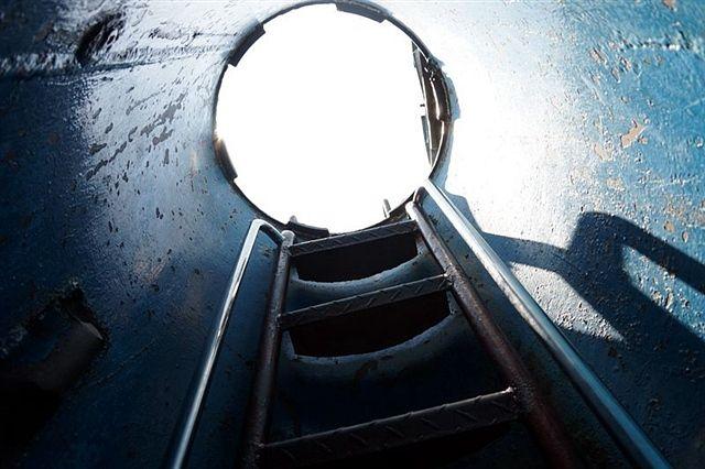 记忆的闸门什么意思,记忆里的天花板完整版