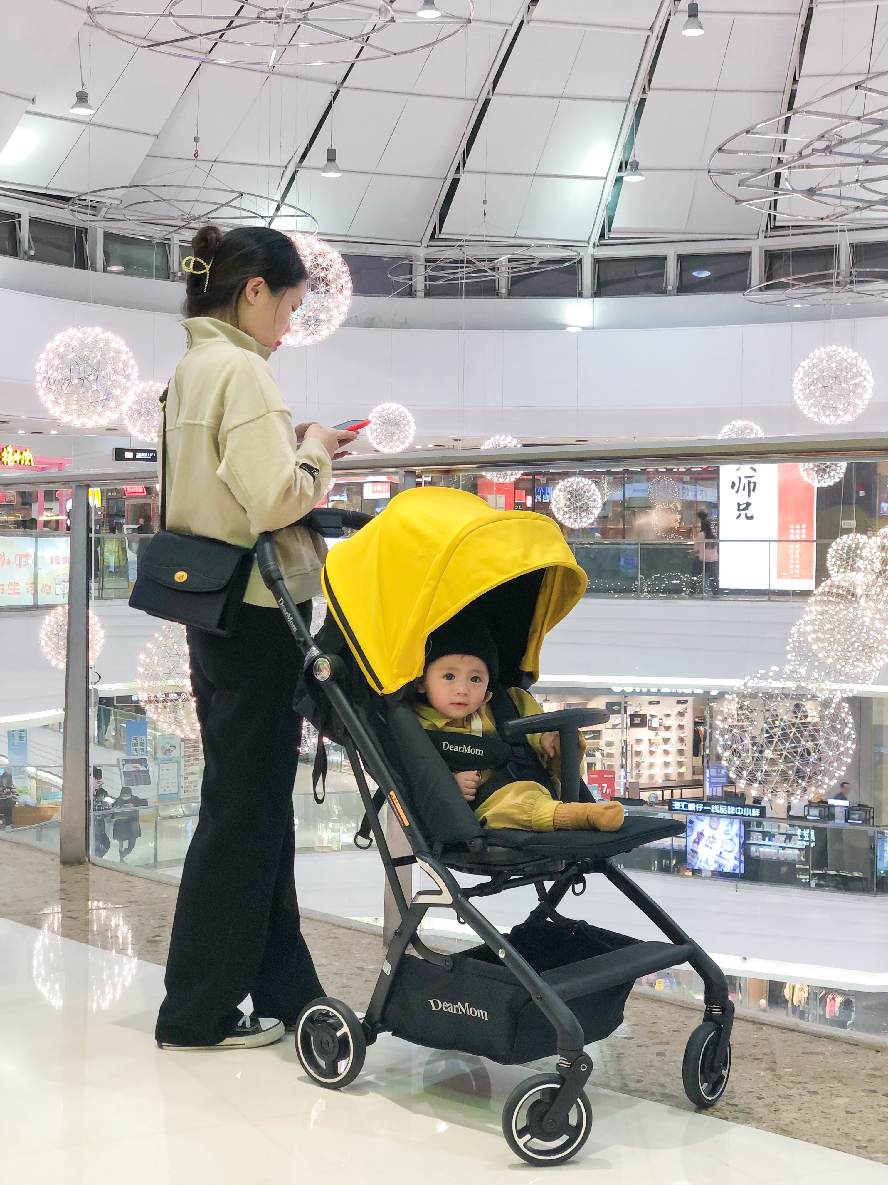 婴儿车安全风险有多大,婴儿推车安全性最高