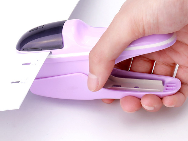 办公专用台式订书机,省力订书机办公专用