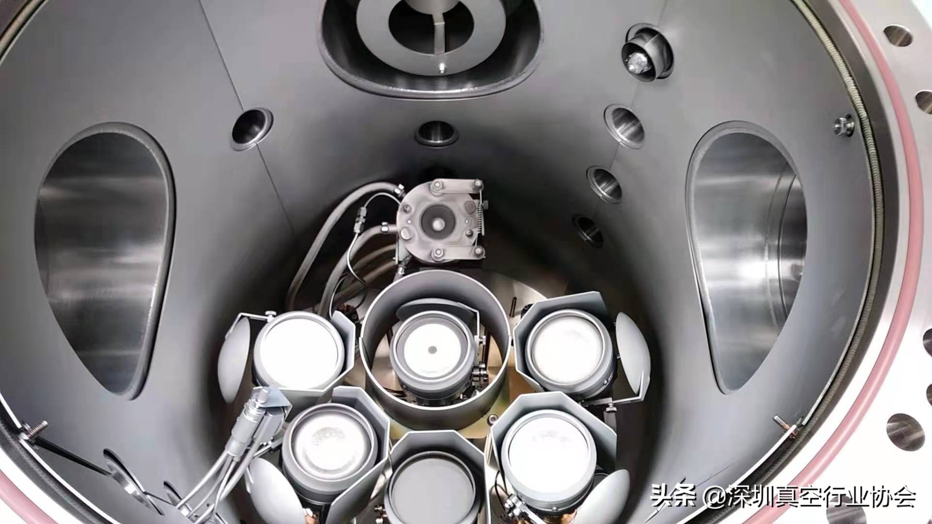 真空镀膜生产过程中注意事项,真空镀膜产品怎么脱膜