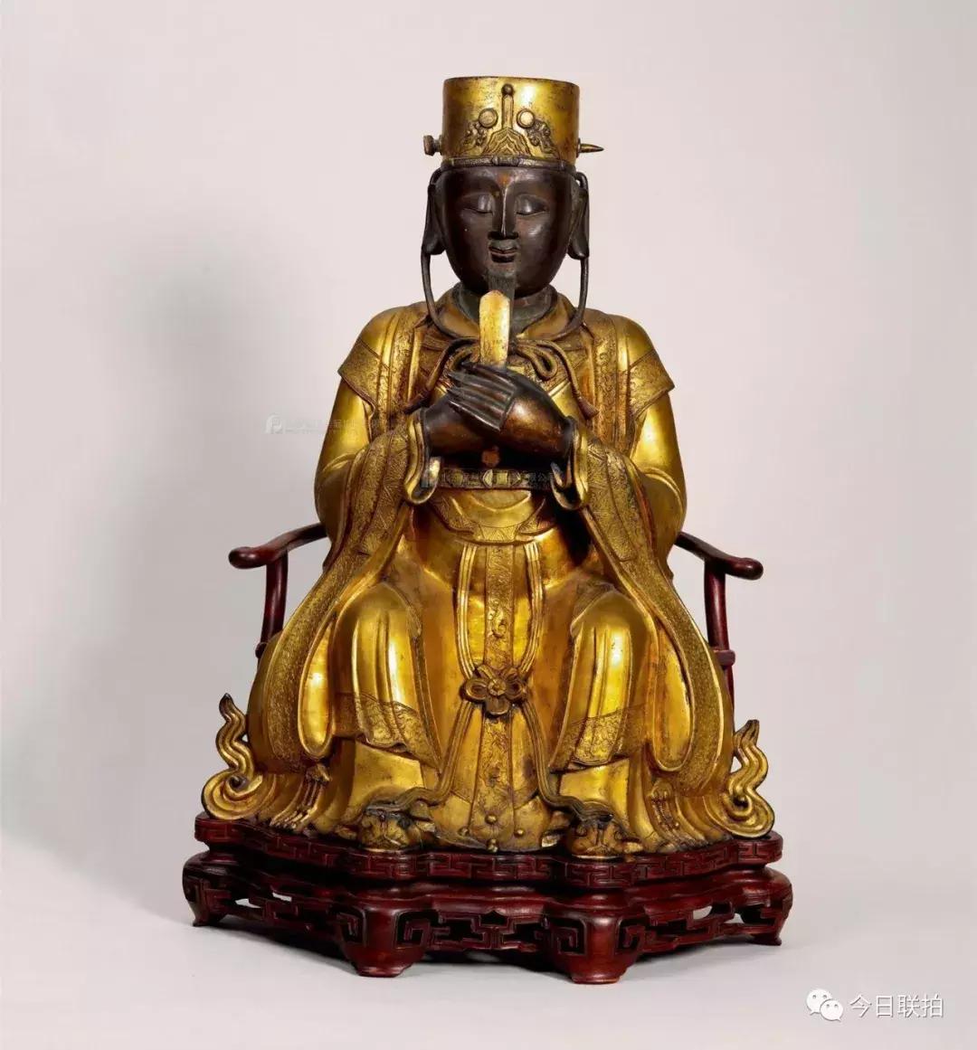 19年保利厦门秋拍瓷器 (保利厦门2021秋拍瓷器成交价)