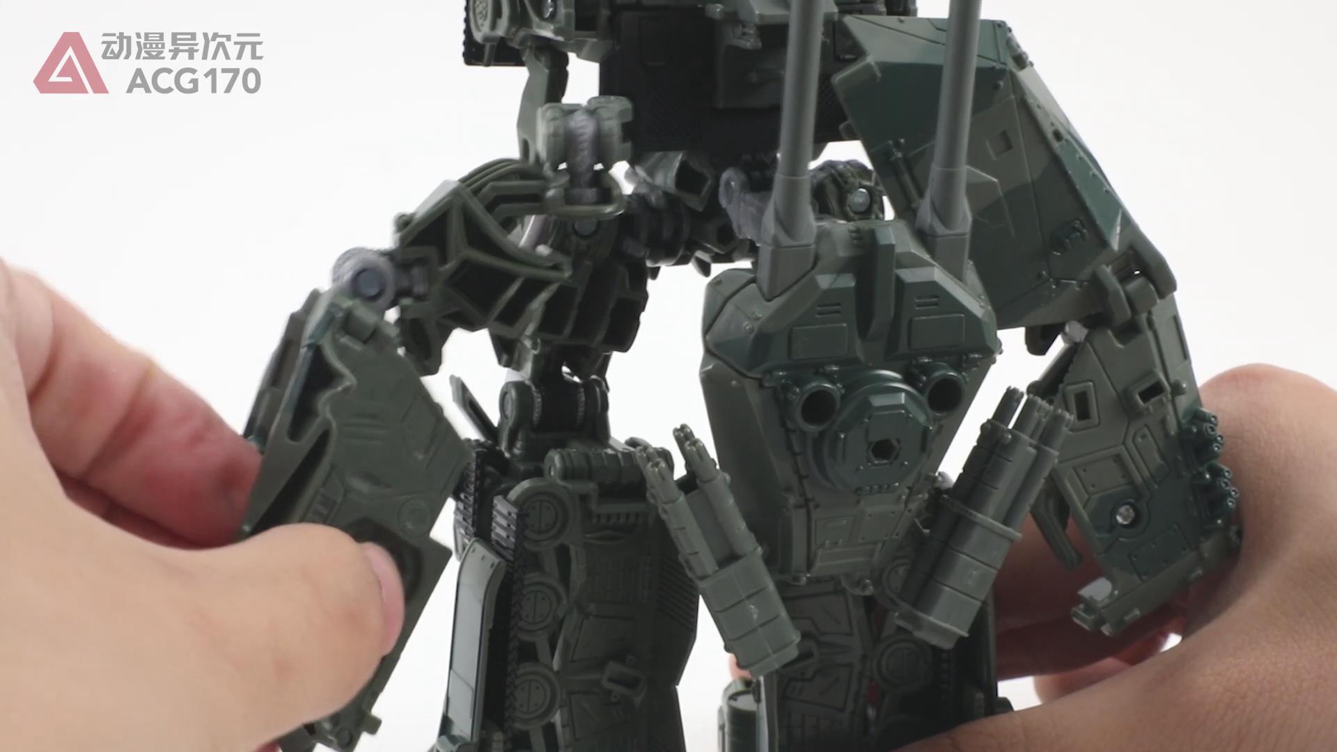 电影变形金刚1擎天柱玩具测评,变形金刚中能变坦克的霸天虎