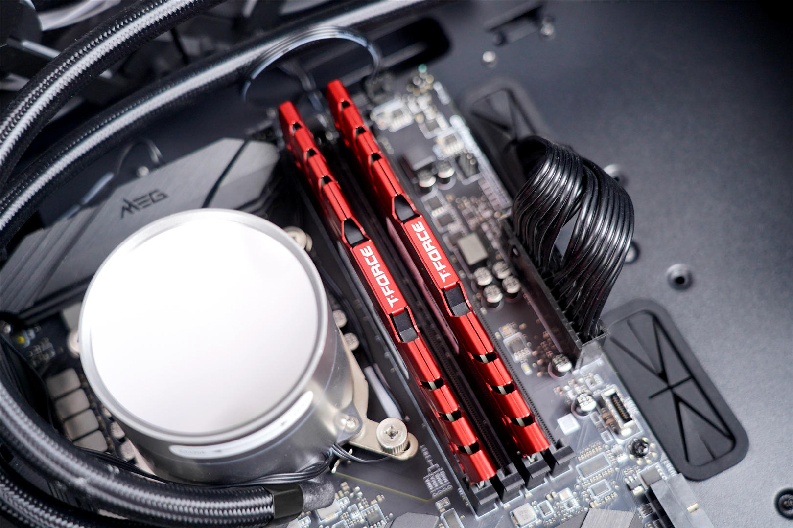 十铨冥神ddr4内存时序多少为好,十铨冥神16gddr43000内存条怎么样